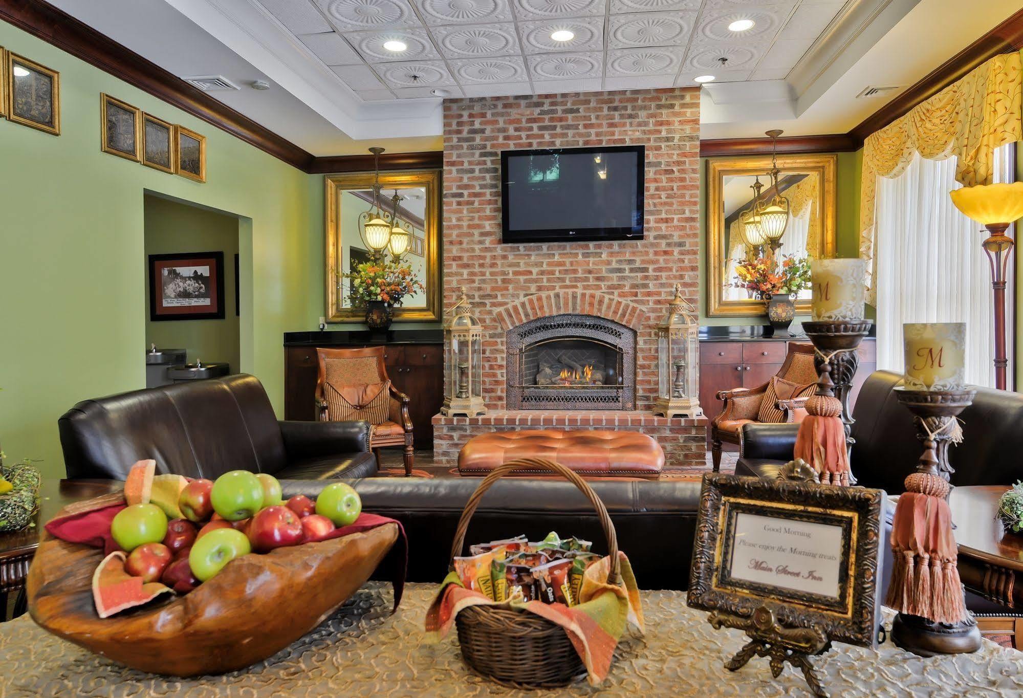 Main Street Inn Blacksburg Εξωτερικό φωτογραφία